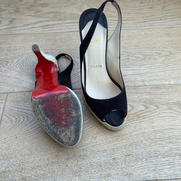 CL💕Suede and Raffia Heels - Picture 5 of 10